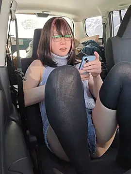 Snapshot of takusaki223 chatting on January 18, 2026, 3:32 am takusaki223 online show from January 18, 2026, 3:32 am