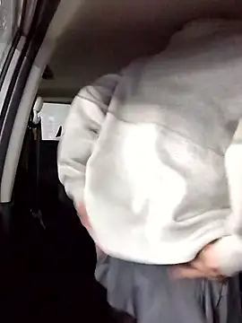 Snapshot of takusaki223 chatting on February 21, 2026, 8:16 am takusaki223 online show from February 21, 2026, 8:16 am