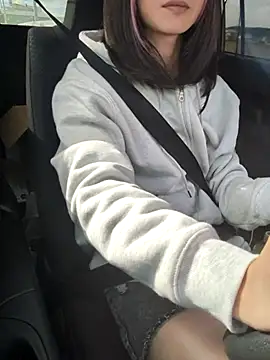 takusaki223 online show from October 20, 2025, 1:29 am