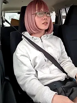 Snapshot of takusaki223 chatting on February 3, 2026, 2:53 am takusaki223 online show from February 3, 2026, 2:53 am