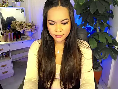 Snapshot of AngelitaDeputouch chatting on January 6, 2026, 6:17 am AngelitaDeputouch online show from January 6, 2026, 6:17 am