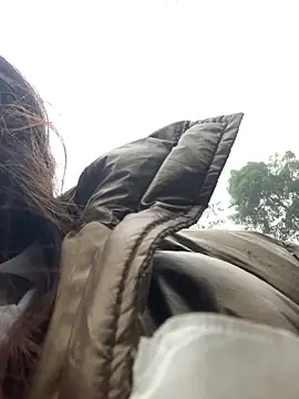 Snapshot of Halyy_xx chatting on March 5, 2026, 11:54 pm Halyy xx online show from March 5, 2026, 11:54 pm