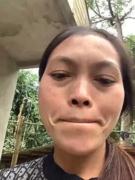 Halyy xx online show from October 16, 2025, 4:21 am