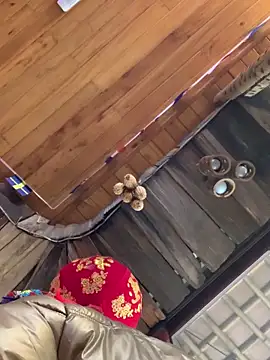 Snapshot of Halyy_xx chatting on February 26, 2026, 1:27 am Halyy xx online show from February 26, 2026, 1:27 am