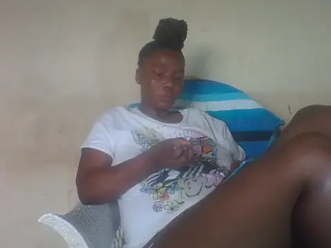Snapshot of best_frnd chatting on September 28, 2025, 6:20 am best frnd online show from September 28, 2025, 6:20 am