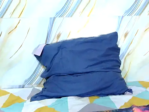 best frnd online show from November 17, 2025, 9:19 pm