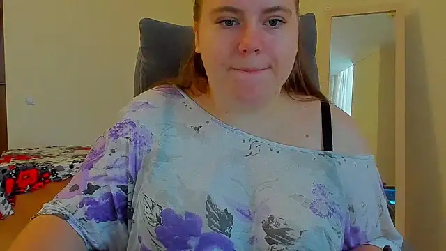 Snapshot of Liza-Mendez chatting on November 10, 2025, 5:56 am Liza-Mendez online show from November 10, 2025, 5:56 am