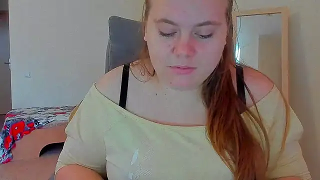 Snapshot of Liza-Mendez chatting on November 27, 2025, 6:25 am Liza-Mendez online show from November 27, 2025, 6:25 am