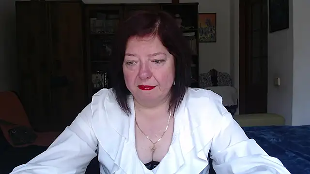 Snapshot of Violet_Pulse chatting on July 14, 2026, 7:57 am Violet Pulse online show from July 14, 2026, 7:57 am
