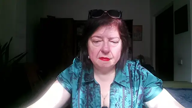 Violet Pulse online show from April 3, 2026, 7:04 am