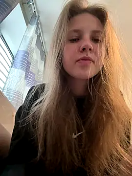 Niksa99x online show from November 6, 2025, 9:02 am