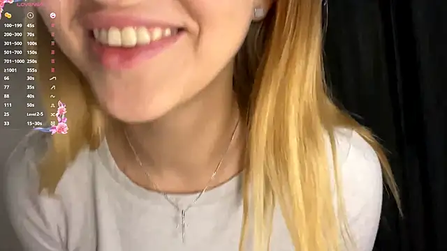 Snapshot of TanekaBoitel chatting on September 26, 2025, 11:28 am TanekaBoitel online show from September 26, 2025, 11:28 am