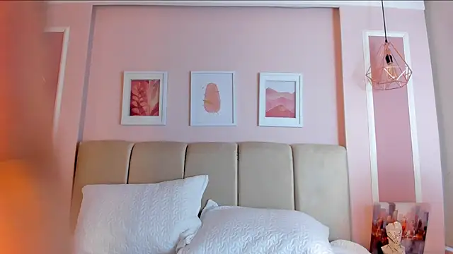 Sarah Reidd online show from November 20, 2025, 12:50 pm