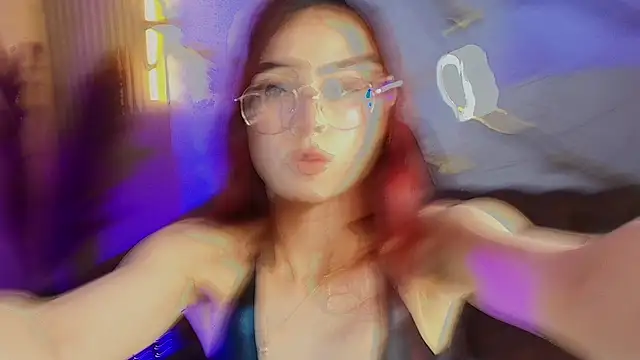 Snapshot of mia_tf chatting on October 20, 2025, 1:22 pm mia tf online show from October 20, 2025, 1:22 pm