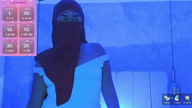 Snapshot of Daksha_a chatting on November 13, 2025, 7:07 pm Daksha a online show from November 13, 2025, 7:07 pm