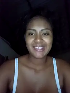 Snapshot of _Canella_ chatting on October 29, 2025, 6:01 am  Canella  online show from October 29, 2025, 6:01 am