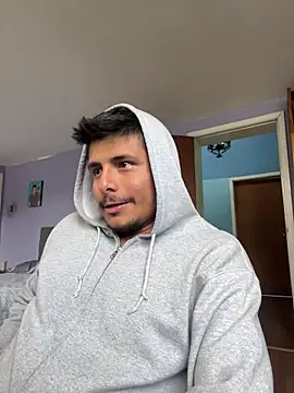 Snapshot of AnotherJuan_ chatting on October 13, 2025, 6:20 pm AnotherJuan online show from October 13, 2025, 6:20 pm