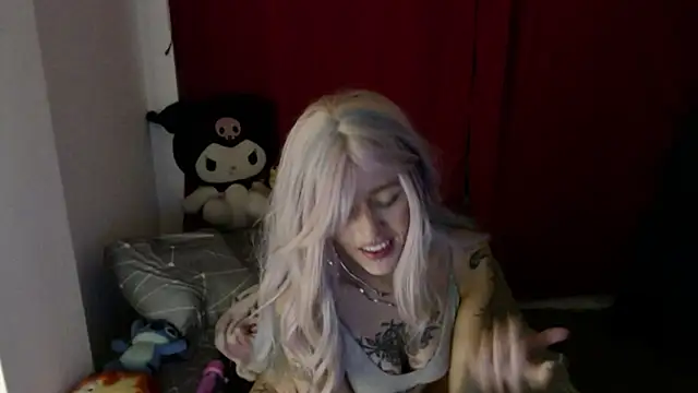 Snapshot of Emmy__Smith chatting on September 25, 2025, 7:14 am Emmy  Smith online show from September 25, 2025, 7:14 am