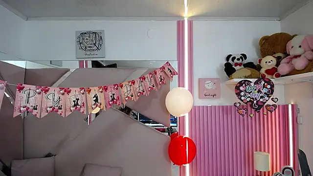 Snapshot of oblivionlove chatting on February 11, 2026, 2:17 pm oblivionlove online show from February 11, 2026, 2:17 pm