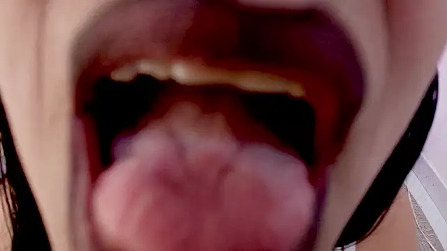 Snapshot of EvaGoddess_ chatting on March 5, 2026, 8:38 pm EvaGoddess online show from March 5, 2026, 8:38 pm