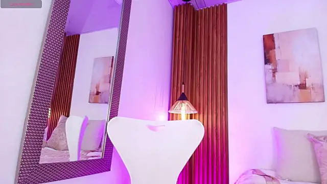 Snapshot of EvaGoddess_ chatting on April 11, 2026, 4:10 pm EvaGoddess online show from April 11, 2026, 4:10 pm