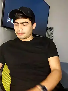 Snapshot of Mason_grey chatting on October 21, 2025, 11:09 am Mason grey online show from October 21, 2025, 11:09 am