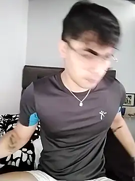 Snapshot of Mason_grey chatting on November 7, 2025, 12:31 pm Mason grey online show from November 7, 2025, 12:31 pm