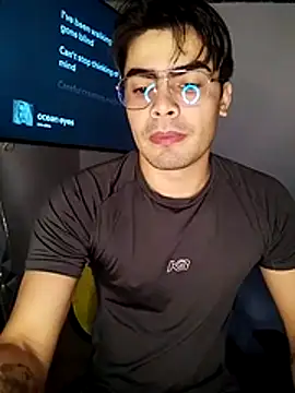 Snapshot of Mason_grey chatting on December 2, 2025, 12:40 pm Mason grey online show from December 2, 2025, 12:40 pm