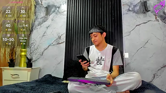 Amun obsidian online show from November 20, 2025, 12:39 pm