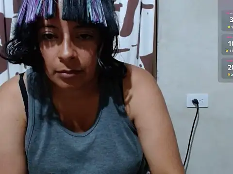 Acelinrose online show from March 24, 2026, 2:44 am