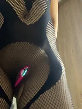 Snapshot of FOX_LATINA chatting on February 13, 2026, 8:09 pm FOX LATINA online show from February 13, 2026, 8:09 pm