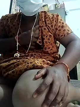 Snapshot of TeluguCuplehyd chatting on November 11, 2025, 4:29 am TeluguCuplehyd online show from November 11, 2025, 4:29 am