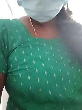 Snapshot of TeluguCuplehyd chatting on October 25, 2025, 9:41 am TeluguCuplehyd online show from October 25, 2025, 9:41 am