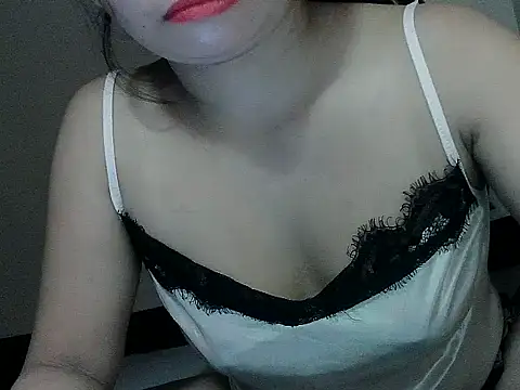 Hot aya0516 online show from May 14, 2026, 9:01 pm