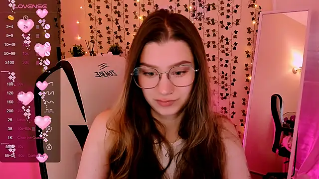 LinaBlossom  online show from July 10, 2026, 2:11 am