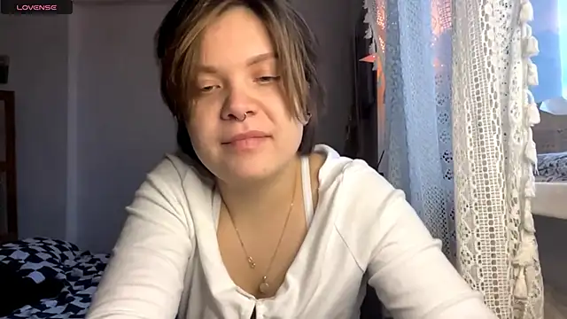 Snapshot of SabrinaFolts chatting on October 20, 2025, 2:17 pm SabrinaFolts online show from October 20, 2025, 2:17 pm