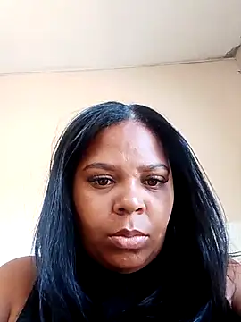 Crislove22 online show from October 28, 2025, 12:37 pm