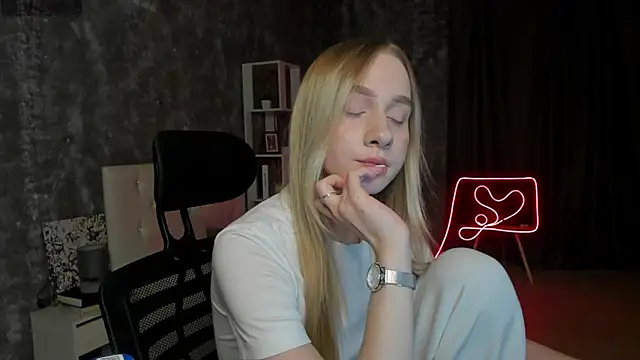 Snapshot of mellisadream chatting on October 7, 2025, 12:44 am mellisadream online show from October 7, 2025, 12:44 am