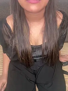 lasyatelugugirl online show from April 30, 2026, 11:28 am