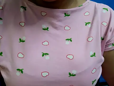 Snapshot of tamilqueenbaby chatting on October 15, 2025, 11:57 pm tamilqueenbaby online show from October 15, 2025, 11:57 pm