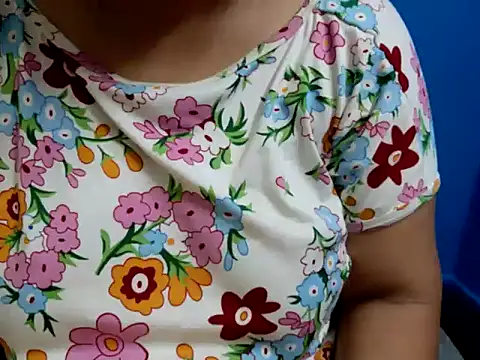Snapshot of tamilqueenbaby chatting on October 18, 2025, 11:18 pm tamilqueenbaby online show from October 18, 2025, 11:18 pm