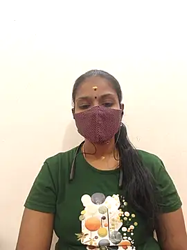 Snapshot of Tamil_Yalini12 chatting on October 9, 2025, 6:41 pm Tamil Yalini12 online show from October 9, 2025, 6:41 pm