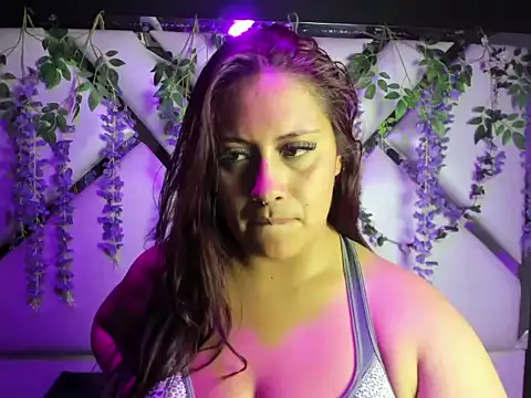 Snapshot of CarlaWhatson18 chatting on October 21, 2025, 7:13 pm CarlaWhatson18 online show from October 21, 2025, 7:13 pm