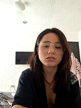 Akane24 online show from September 20, 2025, 7:30 pm