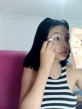 Snapshot of xoxo_milk chatting on February 24, 2026, 9:26 pm xoxo milk online show from February 24, 2026, 9:26 pm