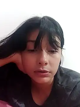 Snapshot of xoxo_milk chatting on February 28, 2026, 8:30 pm xoxo milk online show from February 28, 2026, 8:30 pm