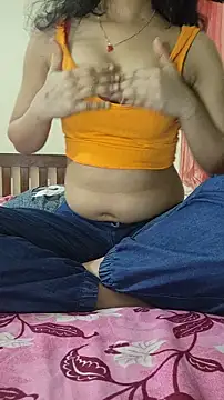 hotestfantasy online show from February 24, 2026, 8:59 am