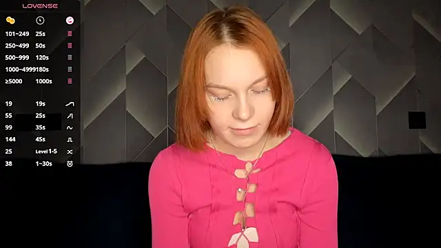 Snapshot of FoxLina chatting on November 23, 2025, 7:46 pm FoxLina online show from November 23, 2025, 7:46 pm