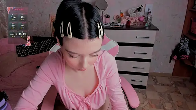 margopink online show from December 1, 2025, 12:22 am