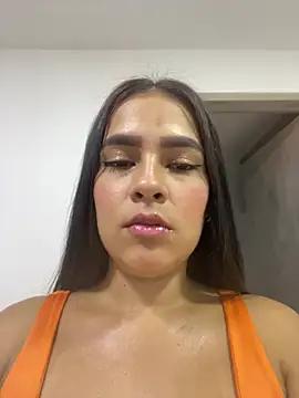 Snapshot of Valery_lux16 chatting on January 9, 2026, 7:21 pm Valery lux16 online show from January 9, 2026, 7:21 pm